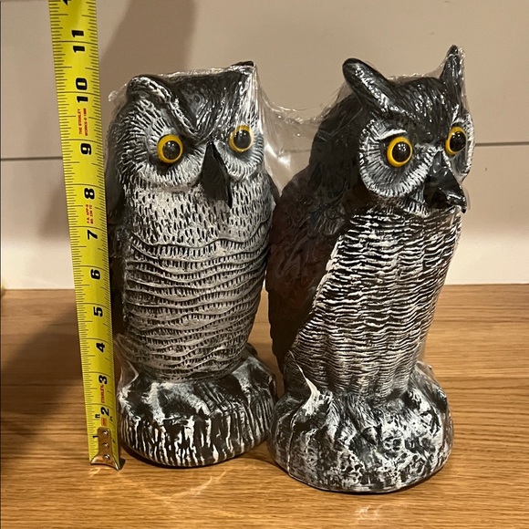 Outdoor Owl Decoys (Set of 2) - Picture 2 of 4